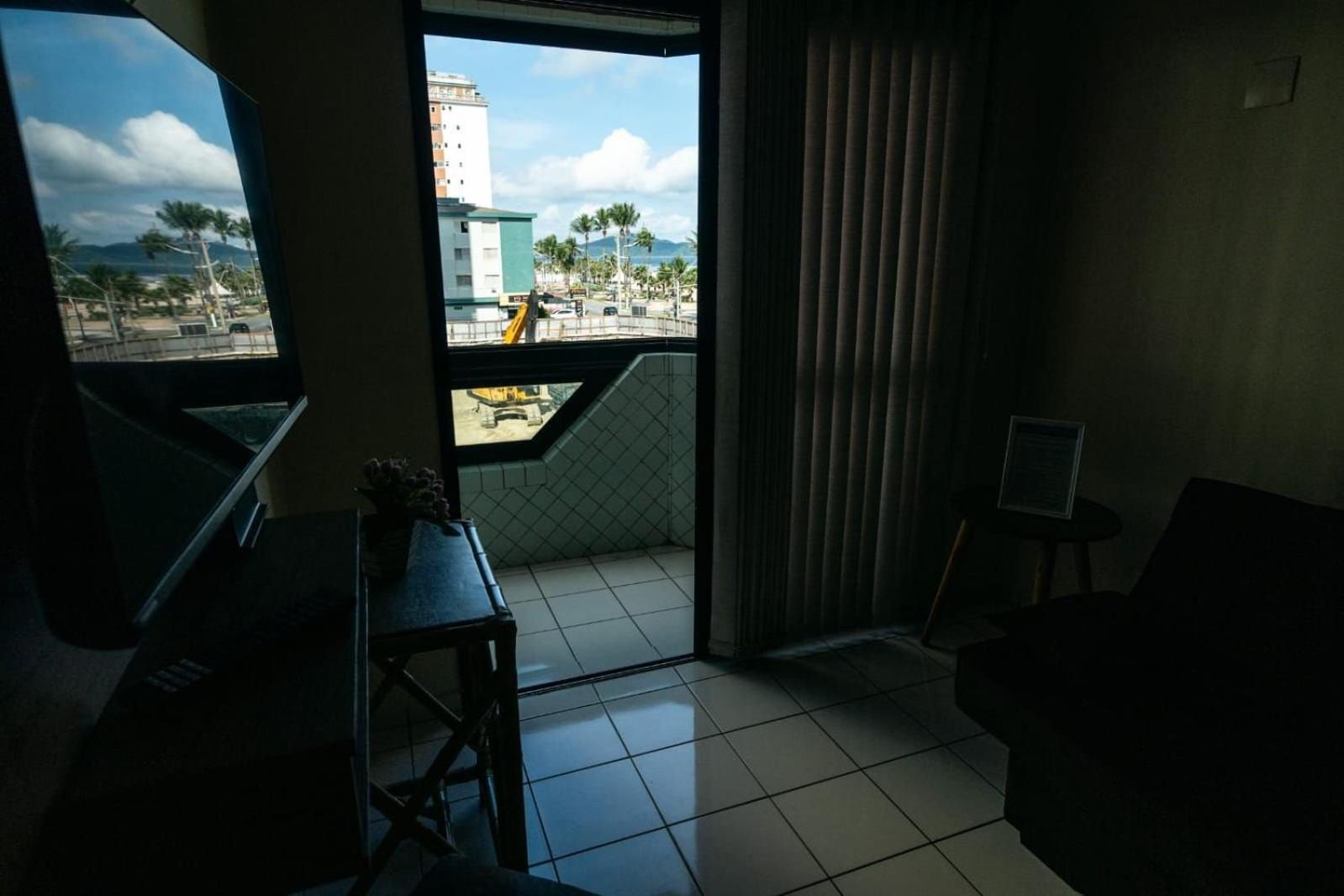 Frente Vista Mar Com Varanda Wi Fi 300Mbps E 10M Da Praia Da Tupi - Estacionamento Gratuito Praia Grande  Esterno foto